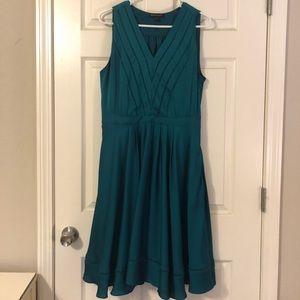 Banana Republic Dress w/ POCKETS!